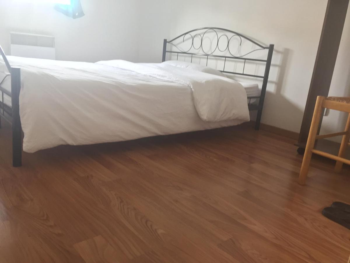 Chambre Privee A Drancy Apartment Ngoại thất bức ảnh